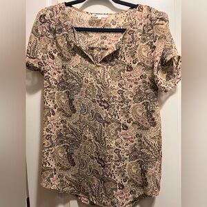 DR2 blouse size medium